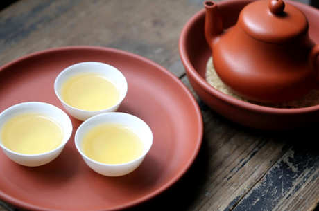 喝完茶反扣茶杯是什么意思？