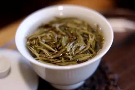 能不能喝隔夜茶？