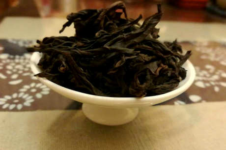 大红袍属于红茶吗？