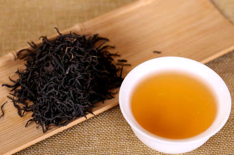 普洱生茶熟茶哪个好？