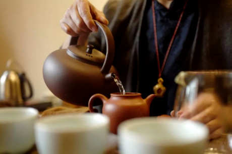 如何冲泡普洱茶？