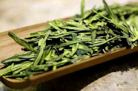 西湖龙井属于什么茶？