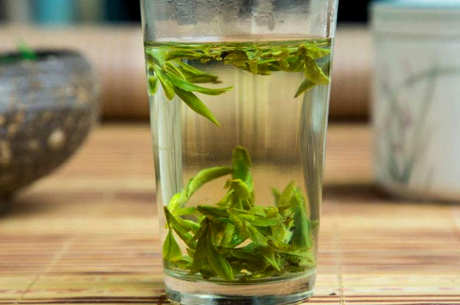 用什么紫砂壶泡绿茶？