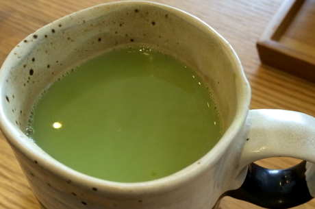 绿茶能做奶茶吗？