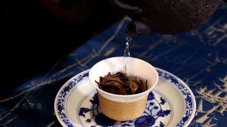 能喝一夜白茶吗？
