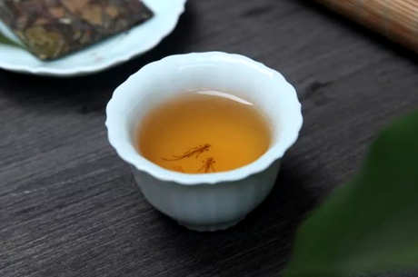 女人喝白茶好吗？