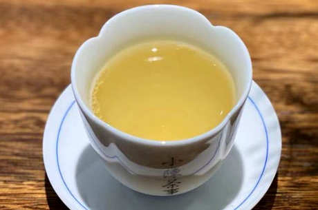 夏天喝白茶好吗？