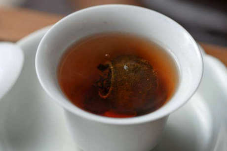 能喝过夜茶吗？