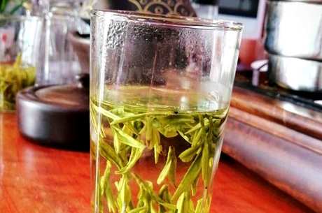 怎样喝龙井茶？