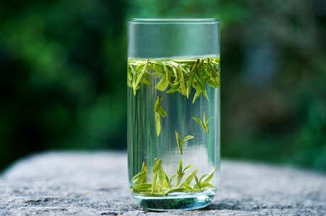 如何泡龙井茶？
