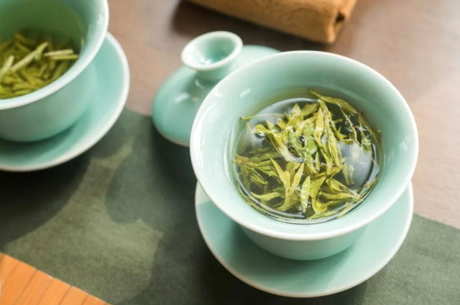 冲泡龙井茶的方法