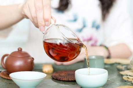 泡茶是什么意思？