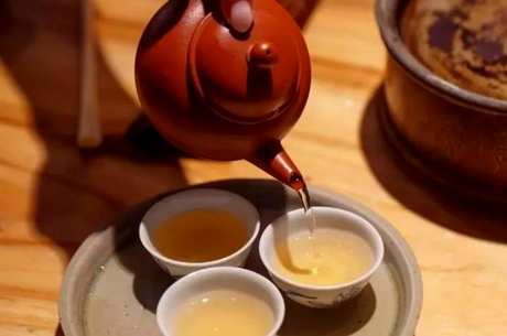 泡茶是什么意思？