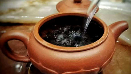 什么水适合泡茶？