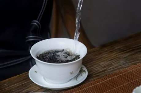 盖碗泡茶