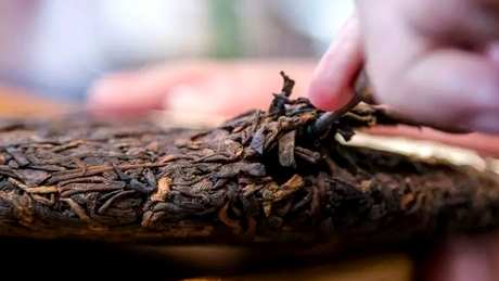 普洱茶撬茶法