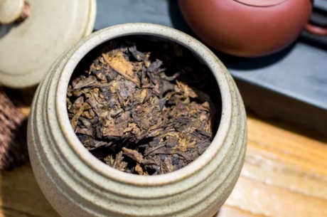 红茶和普洱茶的区别