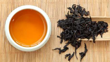 早上空腹喝茶好吗？