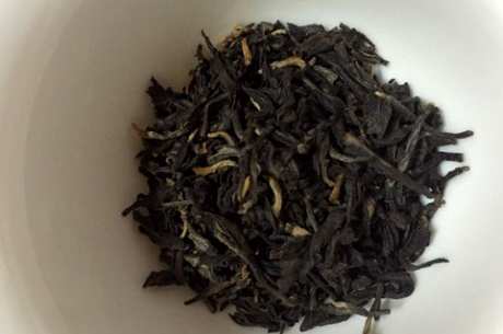 红茶不同于普洱茶