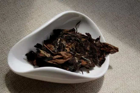 白茶贡眉和寿眉哪个等级高？