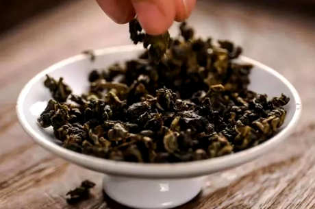 乌龙茶是发酵茶吗？