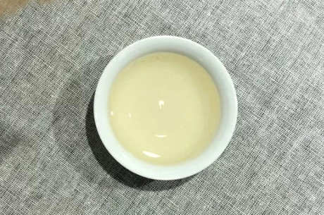 晚上喝白茶好吗？