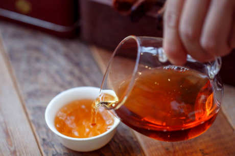 红茶一定要洗茶吗？如果觉得茶不干净，可以洗。