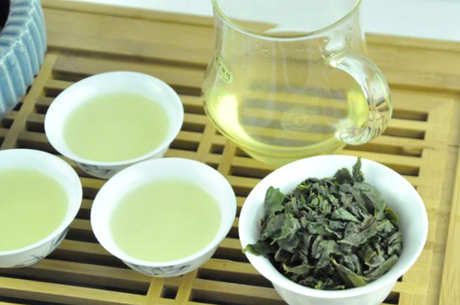 西湖龙井碧螺春黄山毛峰(排名前3)是中国十大名茶的最新排名