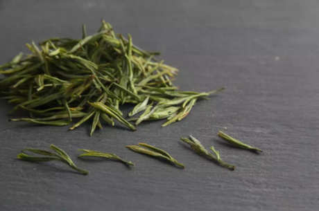 绿茶的颜色是什么？绿茶的颜色最好是清汤绿叶