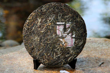 普洱茶饼一般价格，普洱生熟茶饼价格
