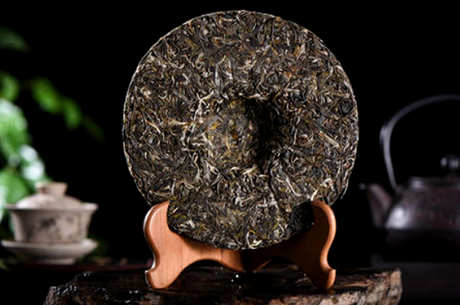 2009年老班章普洱茶生茶价格，10000～1300元一斤