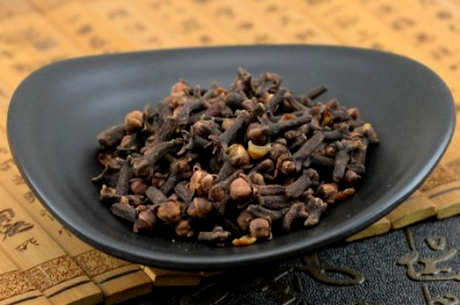 冬天喝什么茶对身体有好处？姜茶丁香茶大麦茶红糯茶