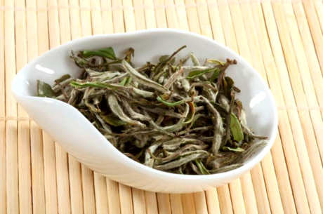 喝白茶会不会失眠，会兴奋神经失眠