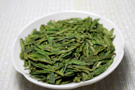 喝龙井茶会影响睡眠吗？它会刺激大脑影响睡眠