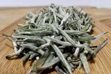 福鼎白茶有20个好处，美容养颜清热降火