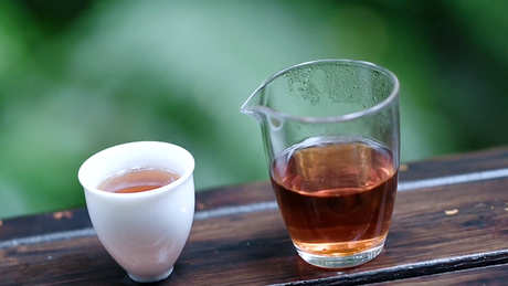 存放十年的红茶还能喝吗？