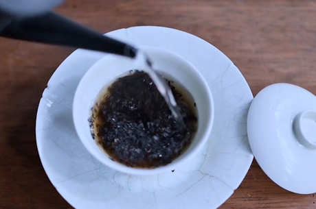 存放十年的红茶还能喝吗？