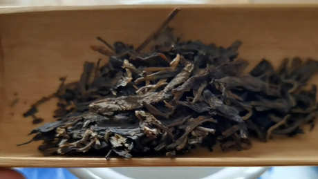 如何看好普洱茶的质量？