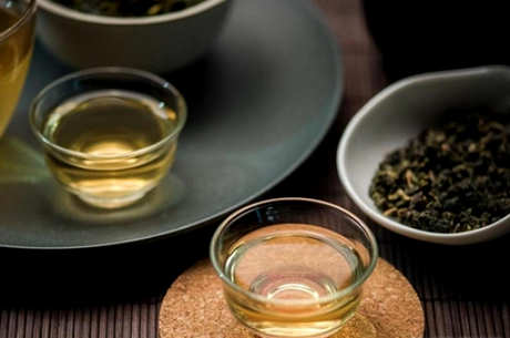 何时采摘茶叶