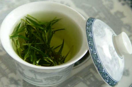 市场上一斤普通绿茶多少钱，一斤好绿茶多少钱？