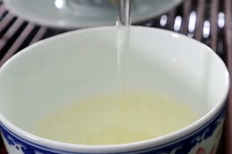 什么是绿毛茶？