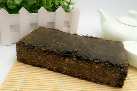 用什么茶具煮砖茶最好？陶器铁玻璃器紫砂器