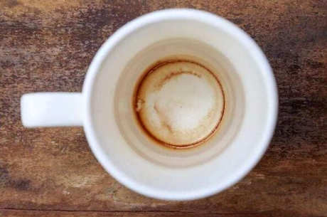 如何去除茶壶中的茶垢？