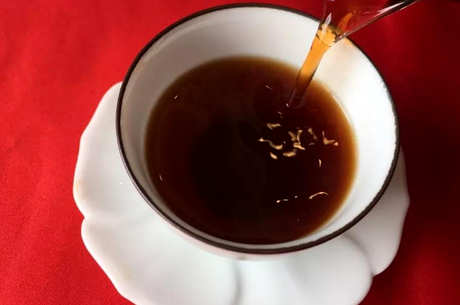 如何区分普洱茶的好坏？