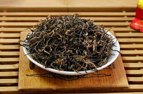 红茶可以用100度开水泡吗？100度°会使红茶苦