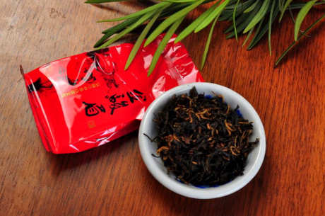 金骏眉的第一泡要倒掉吗？倒掉的第一泡是洗茶。