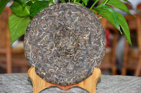 普洱生茶一饼多少钱？普洱生茶饼的价值是多少？