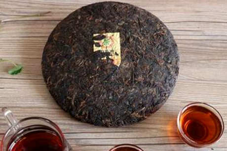 普洱生茶一饼多少钱？普洱生茶饼的价值是多少？