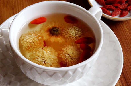 菊花怎么泡才不冷，盘点四种缓解菊花茶性的方法