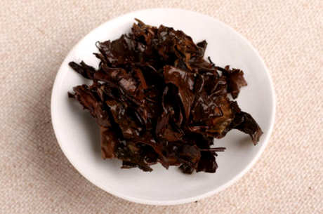 十大白茶品牌排名前十，品尝香天鼎银龙排名前三
